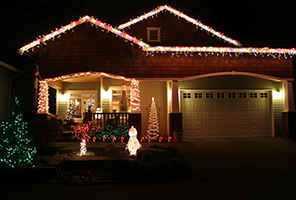 Home with holiday lights